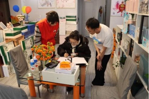 感恩无言良师——广德市开展送还骨灰和回访慰问活动(图3)