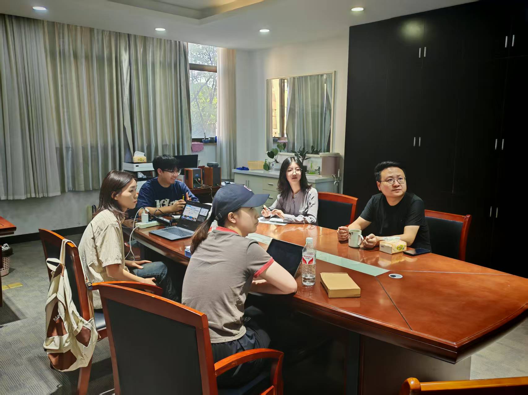 “无言良师”项目荣膺安徽省大学生创新大赛（2025） “青年红色筑梦之旅”赛道金奖(图3)