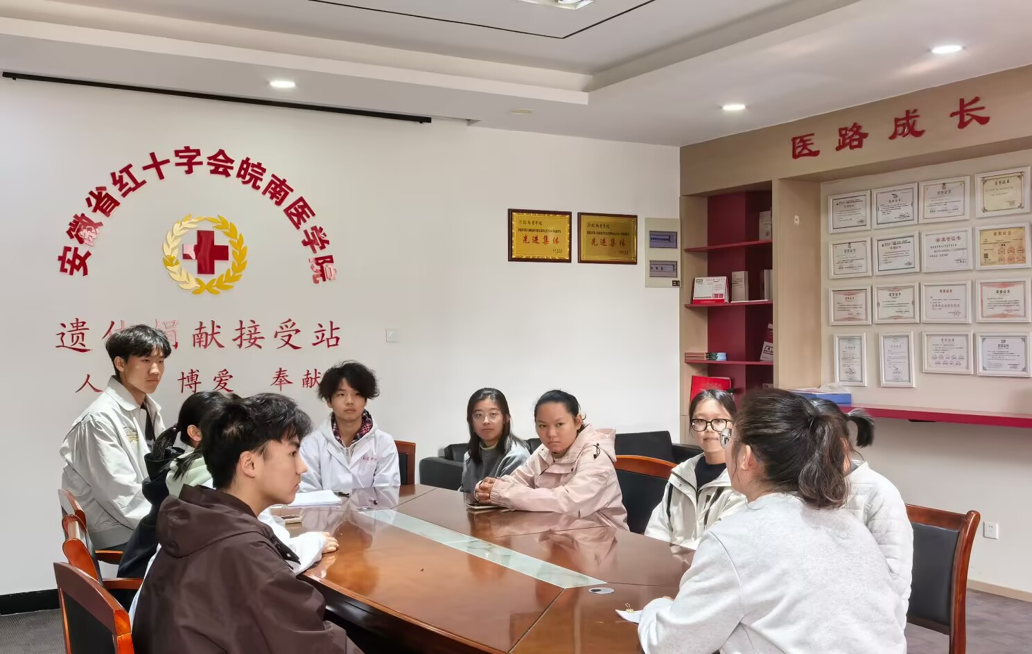 实验室安全教育会议 筑牢科研安全防线(图1) 实验室安全教育会议 筑牢科研安全防线(图1)