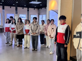 校史铸魂，青春践行 ——皖南医学院红十字协会开展校史馆参观主题团日活动(图5)