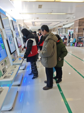 青春志愿行，温暖就医路——皖南医学院红十字协会开展寒假导诊志愿服务(图4)