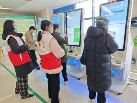 青春志愿行，温暖就医路——皖南医学院红十字协会开展寒假导诊志愿服务(图2)