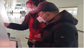 腊八暖医心，志愿践初心——皖南医学院学子赴淮南东方医院集团总院开展志愿服务活动(图1)