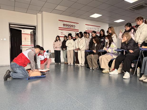 图片4.png 图片4.png