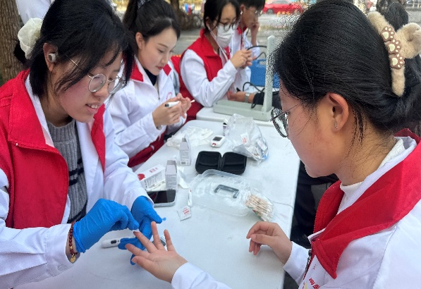 图片4.png 图片4.png