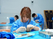 技展赛场，学汇新疆——我校学子在中第十二届全国解剖学技术学术会议暨人体解剖标本制作大赛中斩获佳绩(图6)
